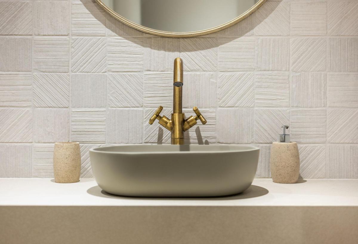 Project Grade Bathroom Faucet: How to Specify for Hotels, Apartments, and High-Traffic Facilities